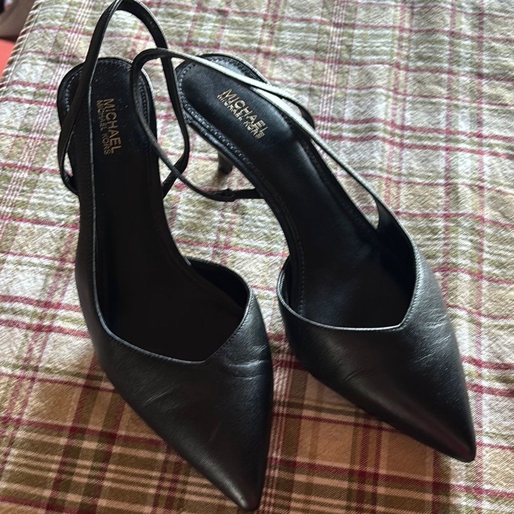Michael Kors Black Pointed Slingback Pumps